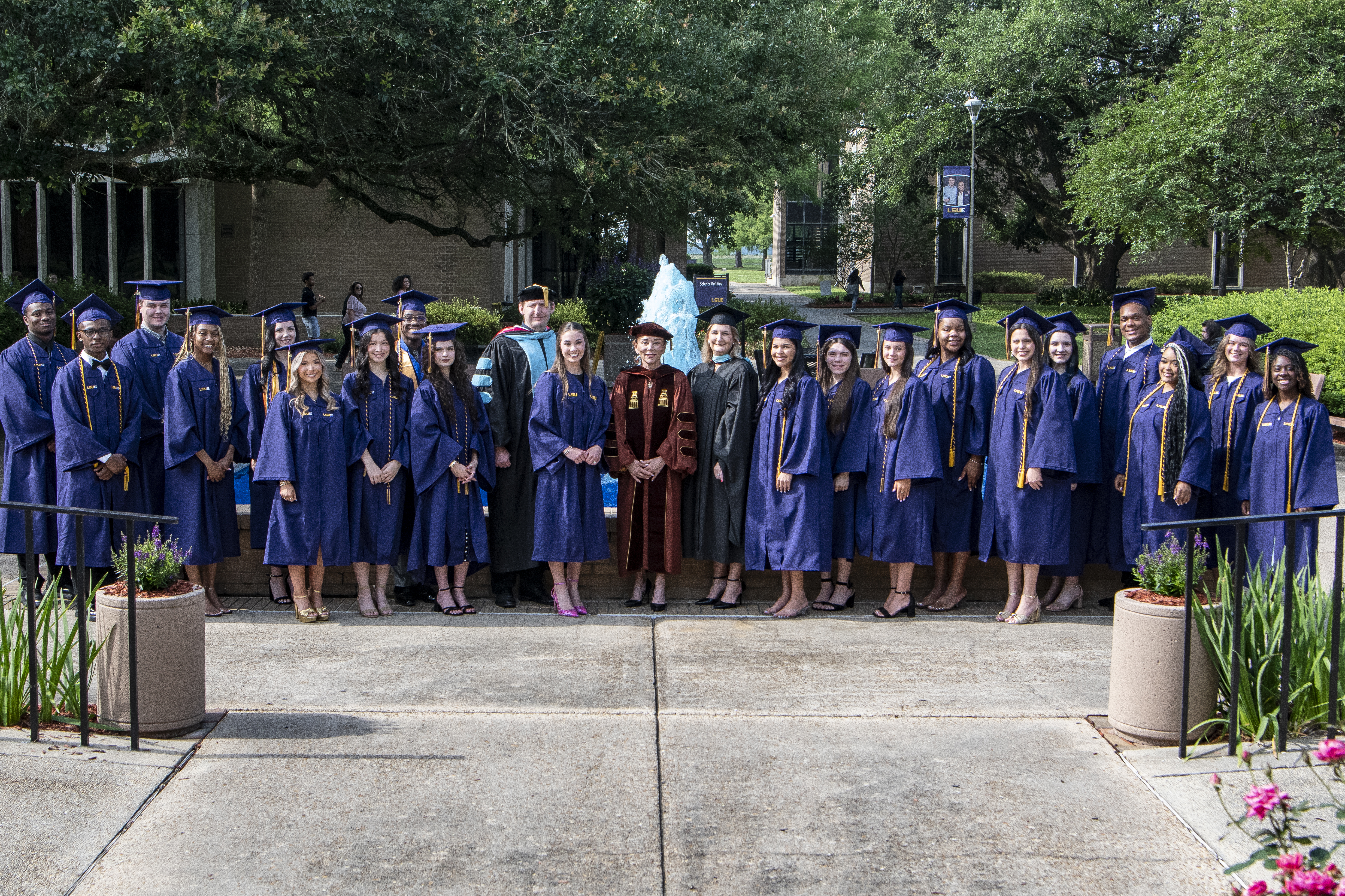 LSUE Academy Magna Cum Laude Graduates
